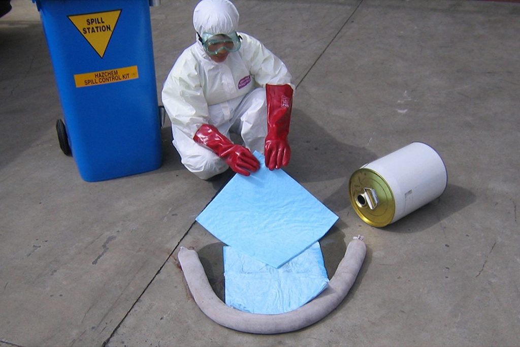 Spill station